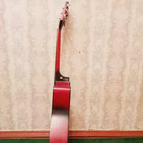 Gitara Akustika