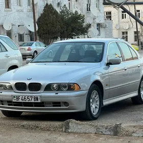 BMW E39 2003