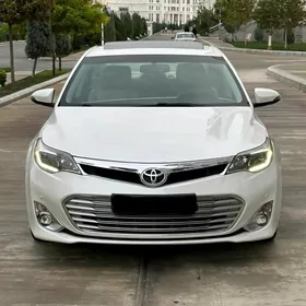 Toyota Avalon 2013