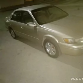 Toyota Camry 1999