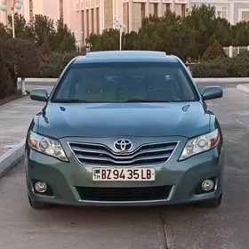 Toyota Camry 2011