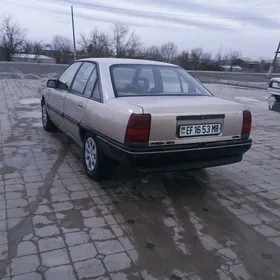 Opel Omega 1990