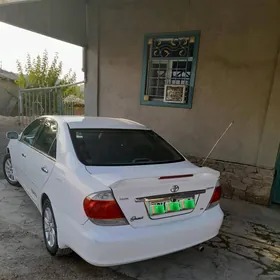 Toyota Camry 2005