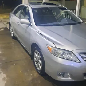 Toyota Camry 2010