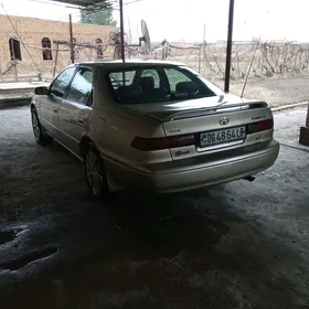 Toyota Camry 1997