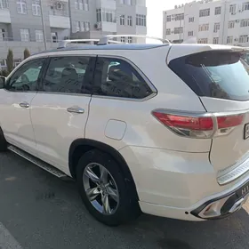 Toyota Highlander 2016