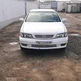 Nissan Cefiro 1995