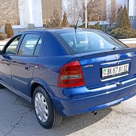 Opel Astra 2003