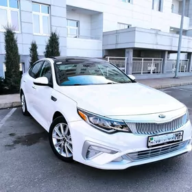 Kia Optima 2019