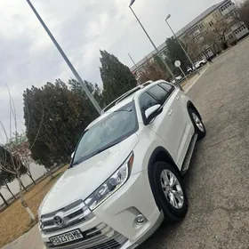 Toyota Highlander 2018