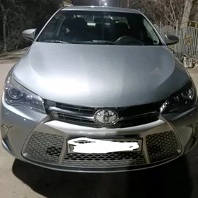 Toyota Camry 2017