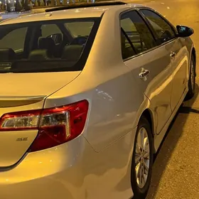 Toyota Camry 2012