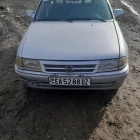 Opel Astra 1993