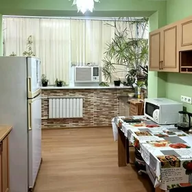 ул.ГРАЖДАНСКАЯ 3 КОМ 96м2