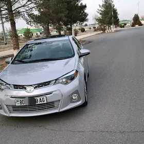 Toyota Corolla 2015