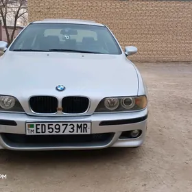 BMW E39 2002