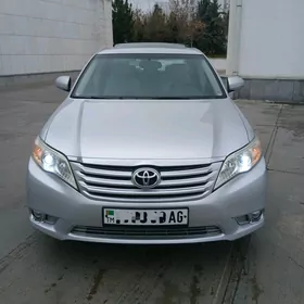 Toyota Avalon 2011