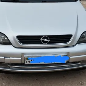 Opel Astra 2003