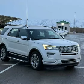 Ford Explorer 2019