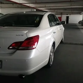 Toyota Avalon 2008