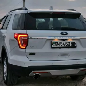 Ford Explorer 2017