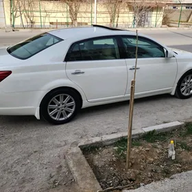 Toyota Avalon 2010