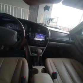 Toyota Avalon 1996