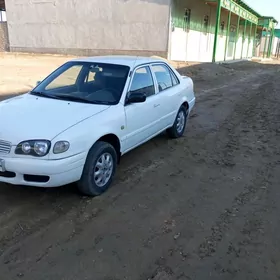 Toyota Corolla 2000