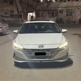 Hyundai Elantra 2021