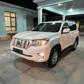 Toyota Land Cruiser Prado 2021