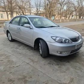 Toyota Camry 2005