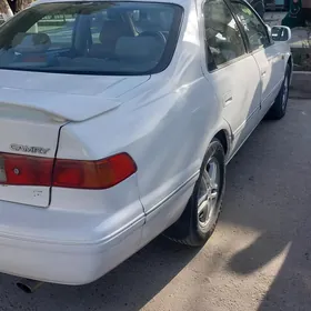 Toyota Camry 1998