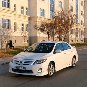 Toyota Corolla 2013