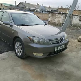 Toyota Camry 2005