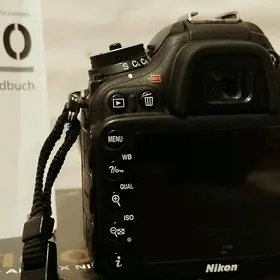 nikon7100