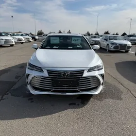 Toyota Avalon 2021