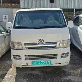 Toyota Hiace 2006