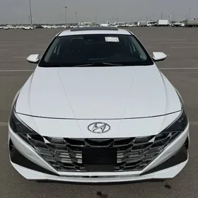 Hyundai Elantra 2021