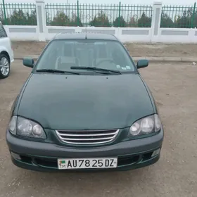 Toyota Avensis 1998