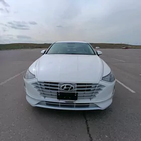 Hyundai Sonata 2020