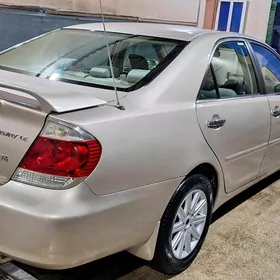 Toyota Camry 2005