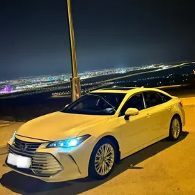 Toyota Avalon 2019