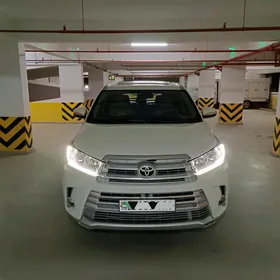 Toyota Highlander 2015