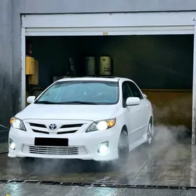 Toyota Corolla 2013