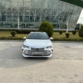 Toyota Avalon 2019