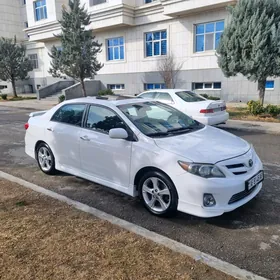 Toyota Corolla 2013