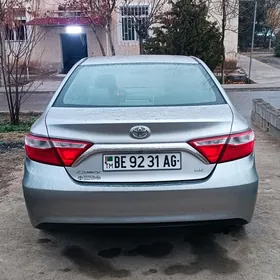 Toyota Camry 2015