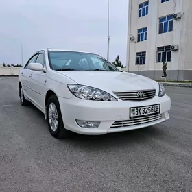 Toyota Camry 2005