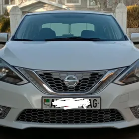 Nissan Sentra 2018