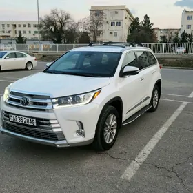 Toyota Highlander 2017